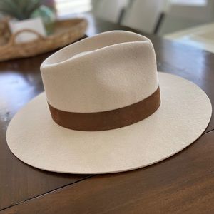 Gigi Pip “Miller” fedora in Ivory